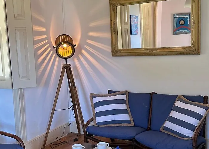 Casa Da Vela By Em Figueira Hébergement de vacances *